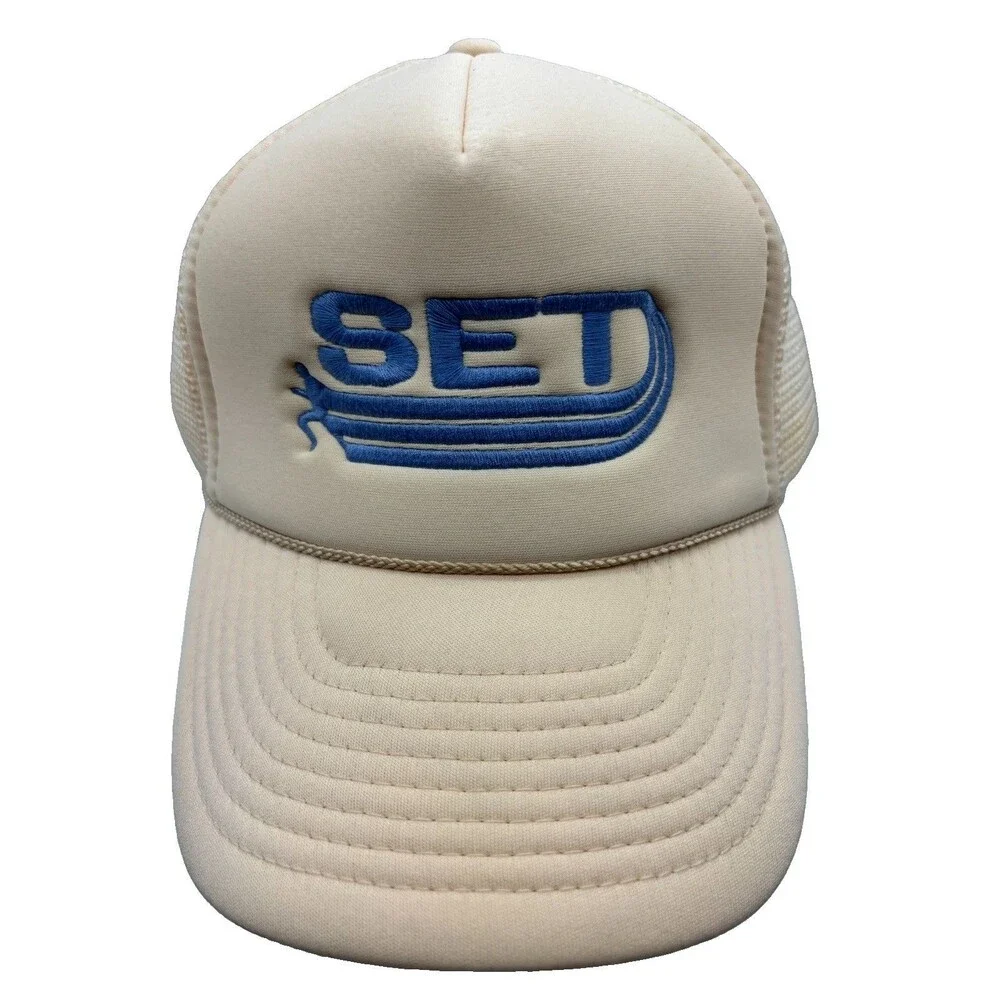 Vintage SET Embroidered Foam Trucker Hat Beige Cream Snapback Nissun